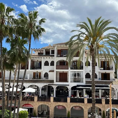 Plaza Paradise Apartment